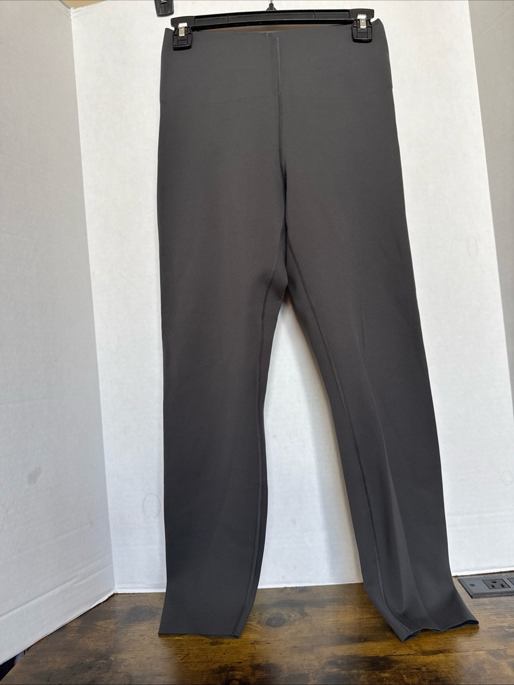 Lululemon Leggings Glow Up HR Tight 25” Graphite Grey GGRE Size 4/6/8 NWT Yoga